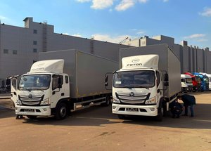 Бортовые грузовики китайские Foton S120 – вручение клиенту